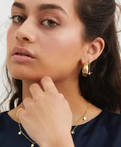 Oorbellen Flower Garland Stamped Hoop Earrings Bra Goud^Anna+nina Best