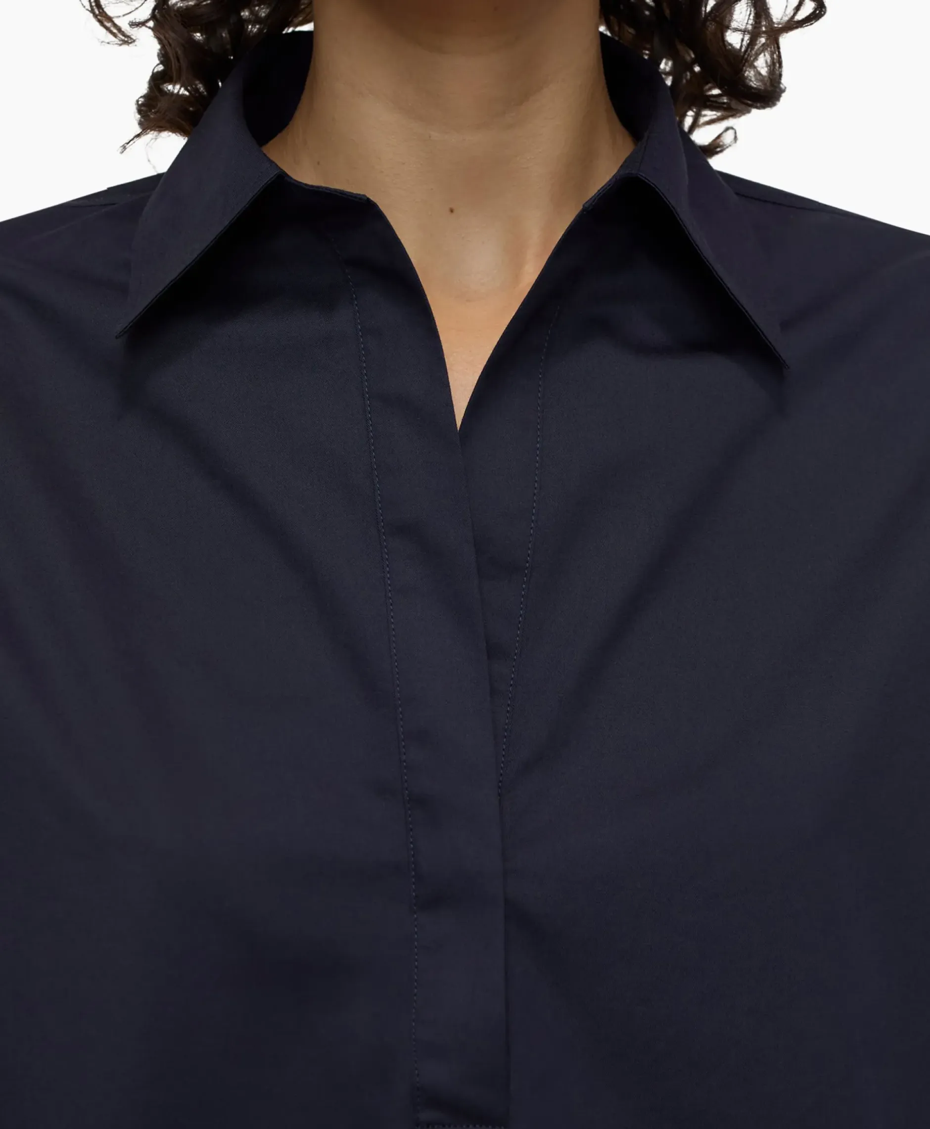 Blouse Open Neck Tunic Donker Blauw^Closed Best