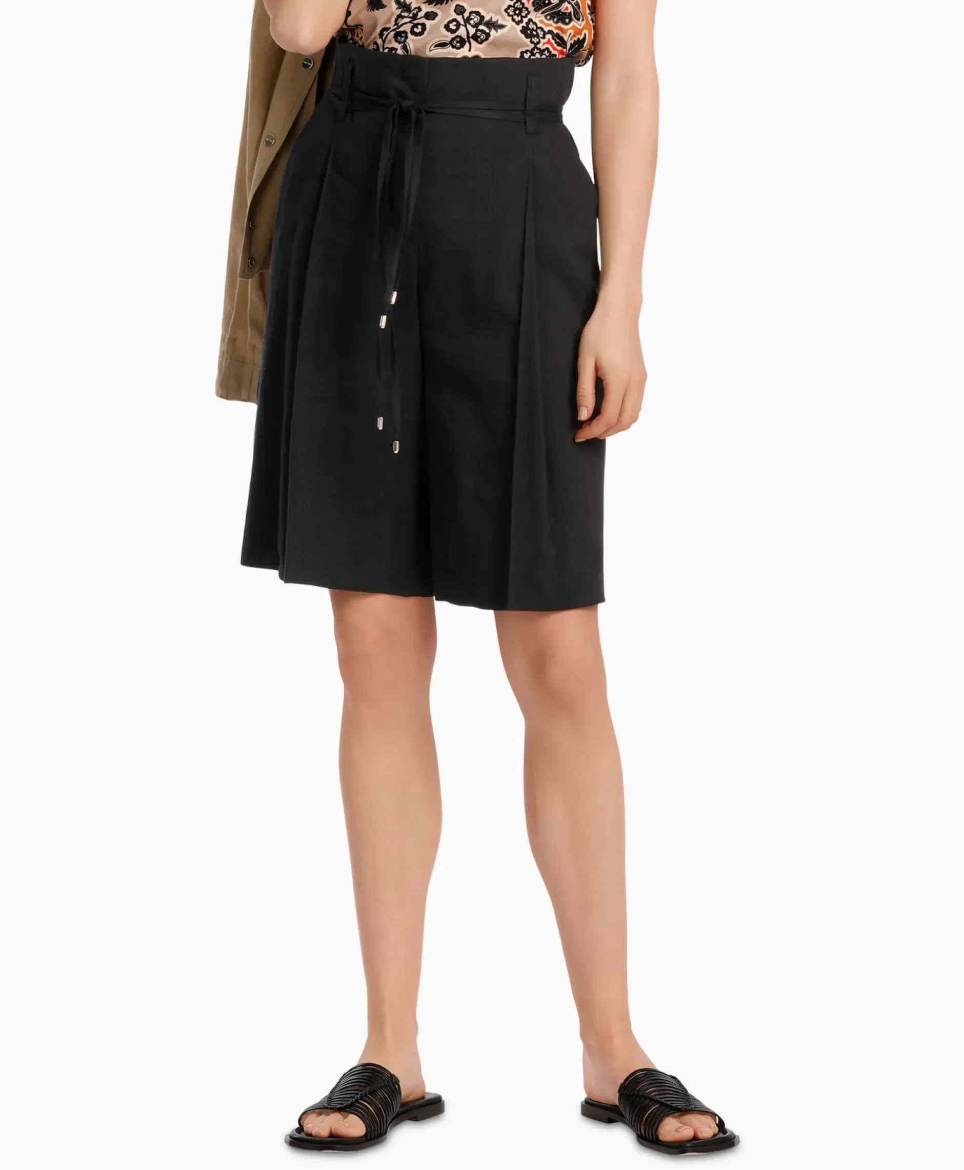 Short Wc 83.03 W47 Zwart^Marccain Collectie New