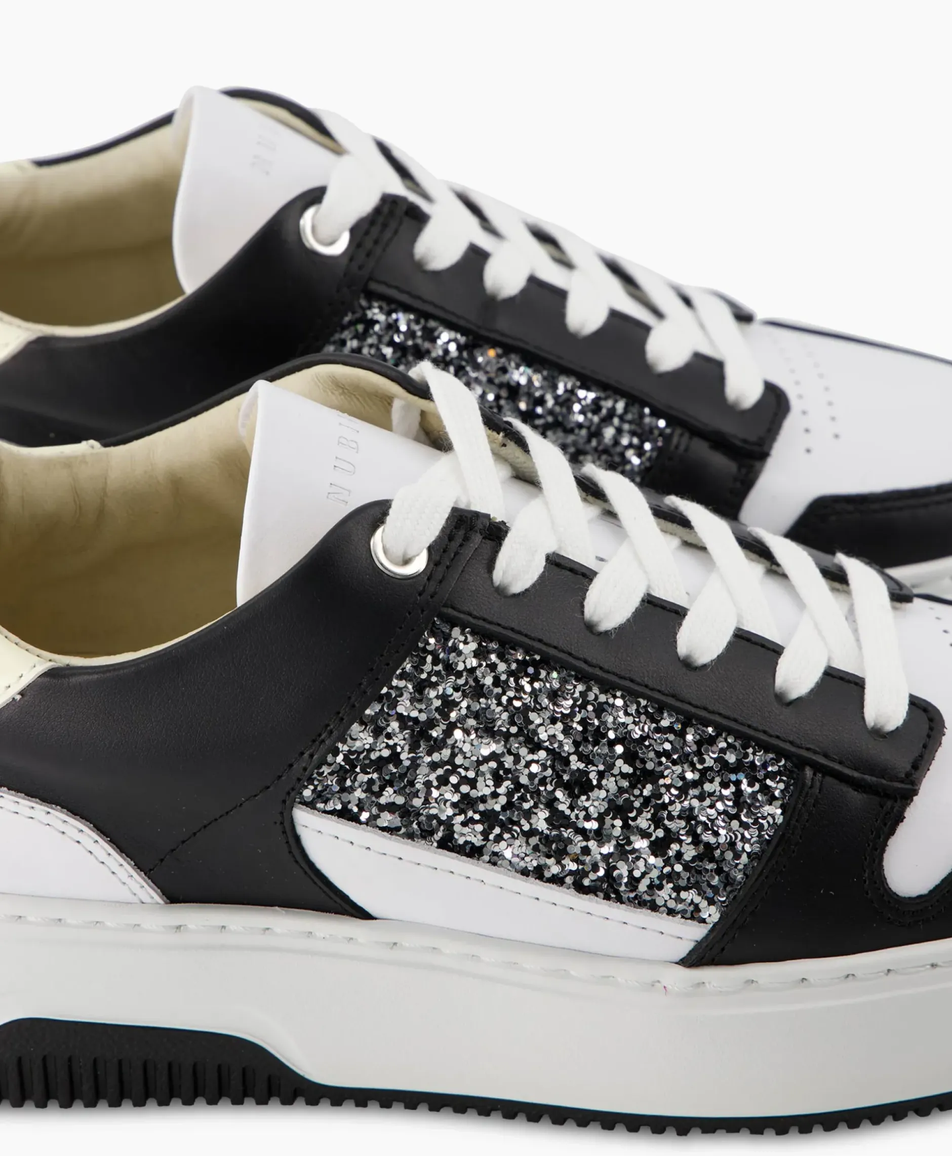 Sneaker Basket Court Goud^Nubikk Sale