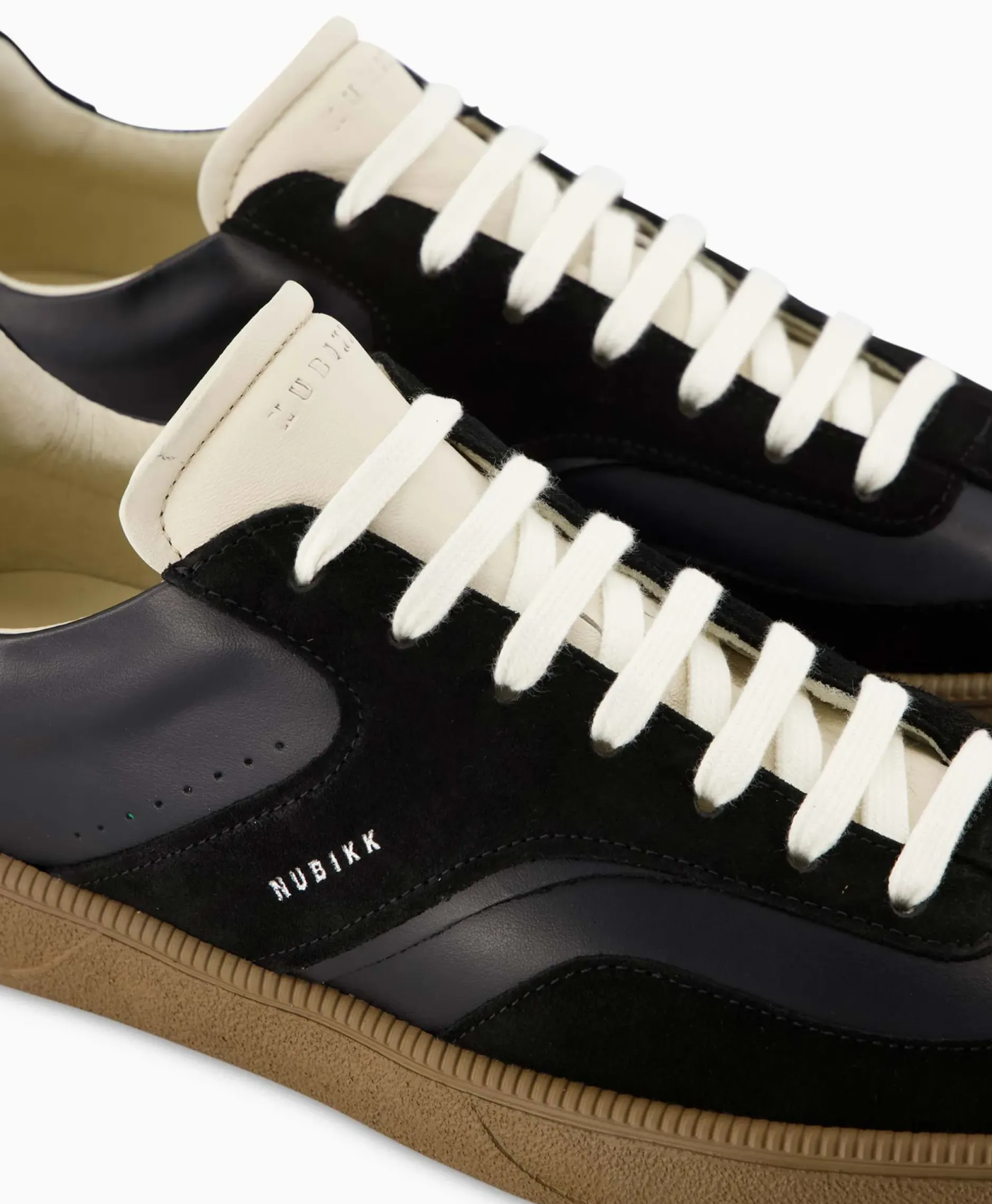 Sneaker Ray Owen Zwart^Nubikk Online